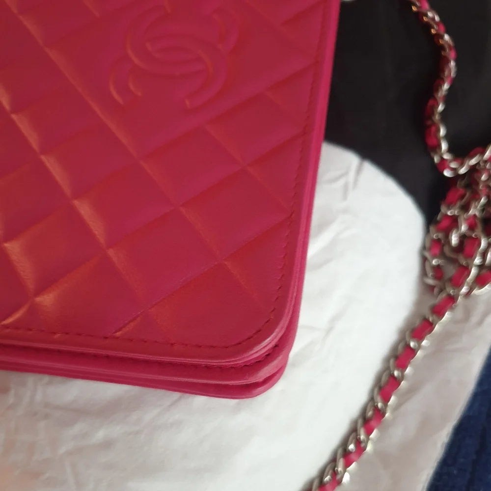 Chanel Woc Diamond CC Fuchsia - Picture 12 of 14